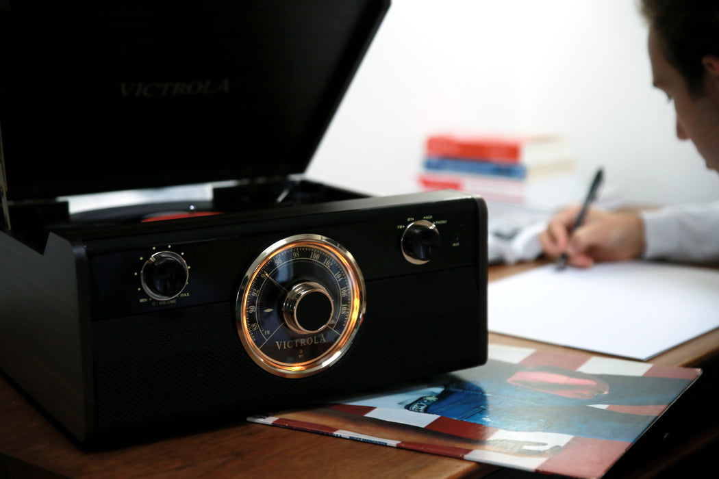 Record Player Speaker Setup