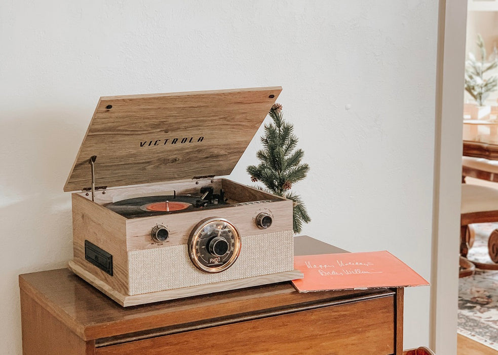 15 Best New Year’s Songs