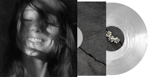 Ariana Grande: petal