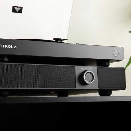 Wave Turntable and Soundstage Speaker Bundle