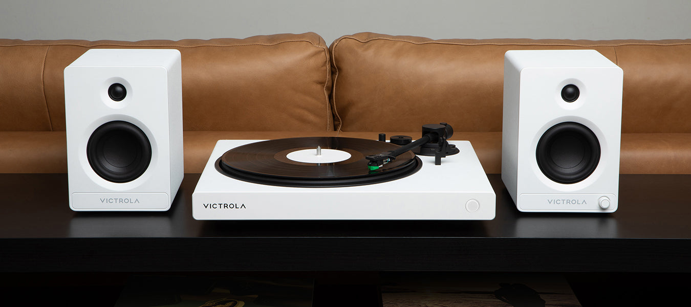 Wave Bluetooth Turntable with Auracast I Victrola