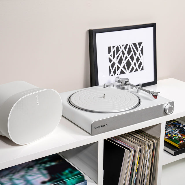 Stream Pearl WiFi and Bluetooth Turntable (Works with Sonos) Image 2