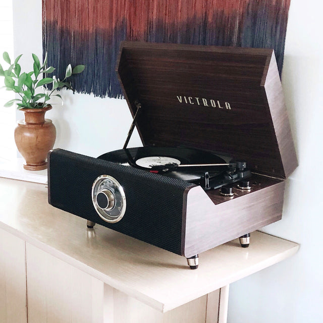 Highland 4-in-1 Record Player Image 2