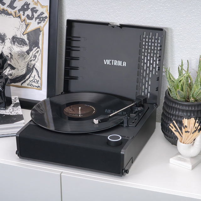 Revolution GO Portable Rechargeable Record Player Image 2